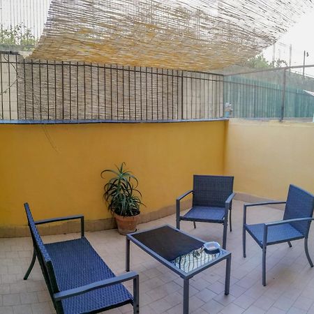 Metro Guest House Νάπολη Εξωτερικό φωτογραφία