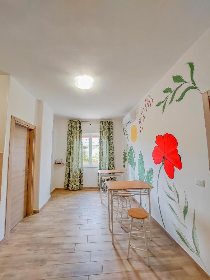 Metro Guest House Νάπολη Εξωτερικό φωτογραφία
